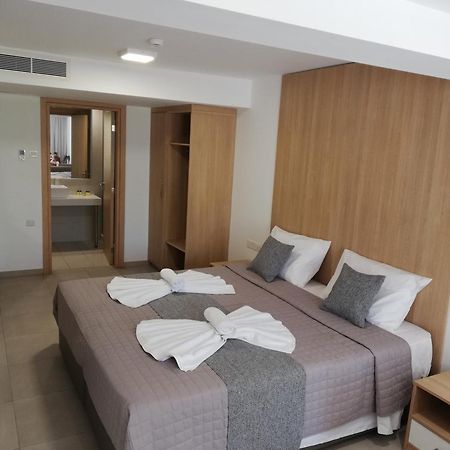 Joy Hotel Apts Ayia Napa Exterior foto